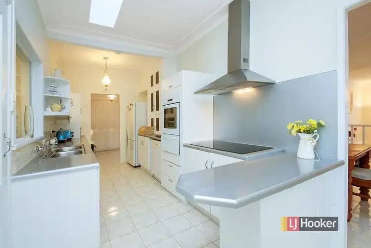 Sixth view of Homely house listing, 10 Verletta Avenue, Castle Hill NSW 2154