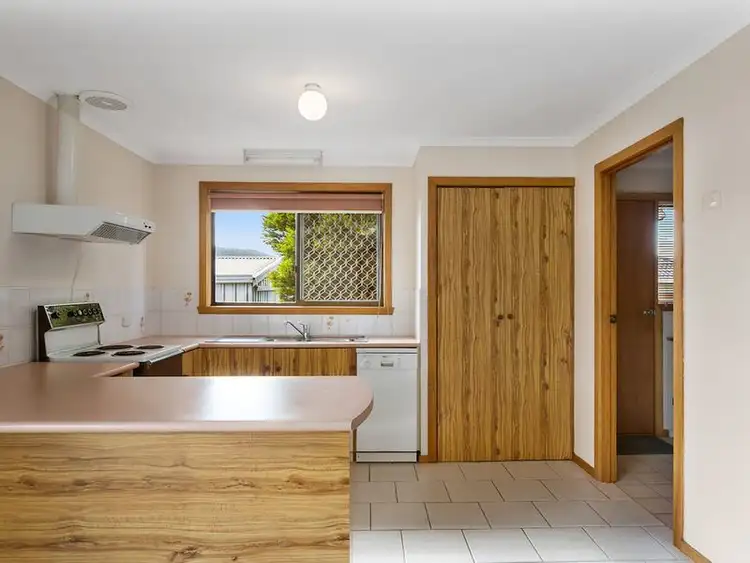 Sixth view of Homely unit listing, 4/4 Beach Road, Margate TAS 7054