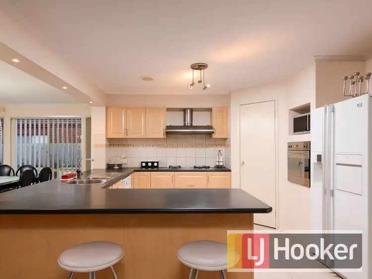 Second view of Homely house listing, 7 Sallybrook Circuit, Narre Warren VIC 3805