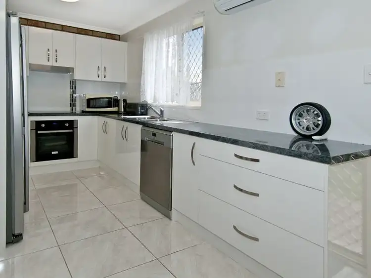 Second view of Homely townhouse listing, 3/112 Overland Drive, Edens Landing QLD 4207