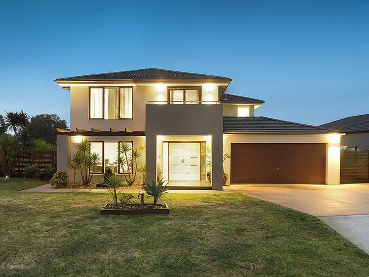 4 The Springs Close, Narre Warren South VIC 3805