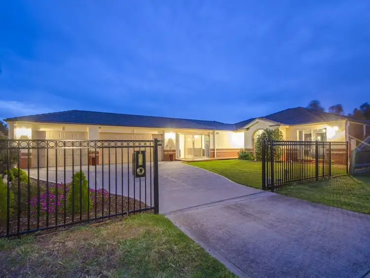3 Lanark Court, Point Cook VIC 3030