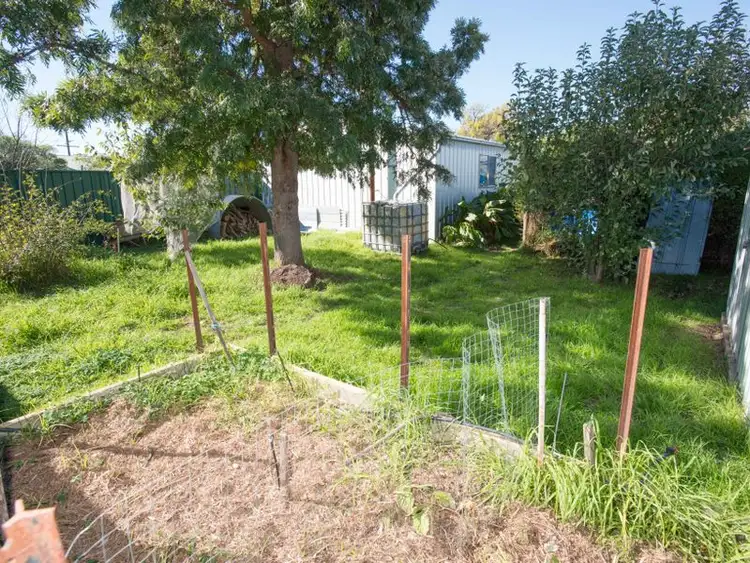 Sixth view of Homely house listing, 8 Oak Avenue, Benalla VIC 3672