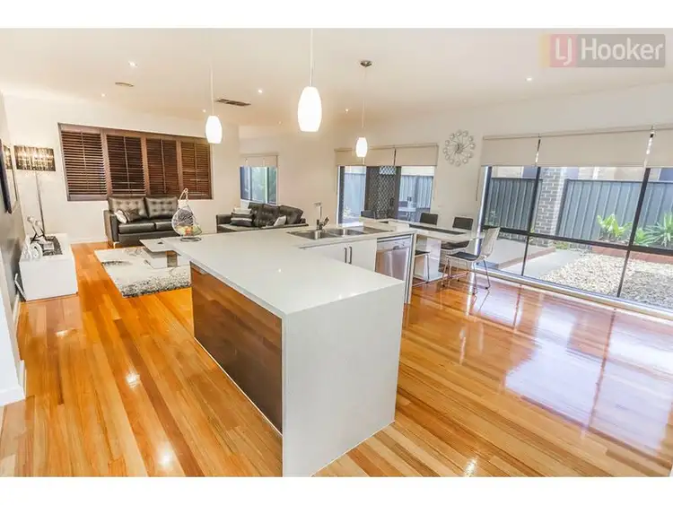 Sixth view of Homely house listing, 1 Wattletree Street, Craigieburn VIC 3064