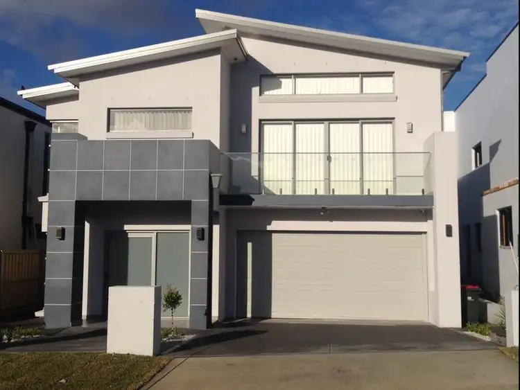 20 Corduroy Road, Middleton Grange NSW 2171