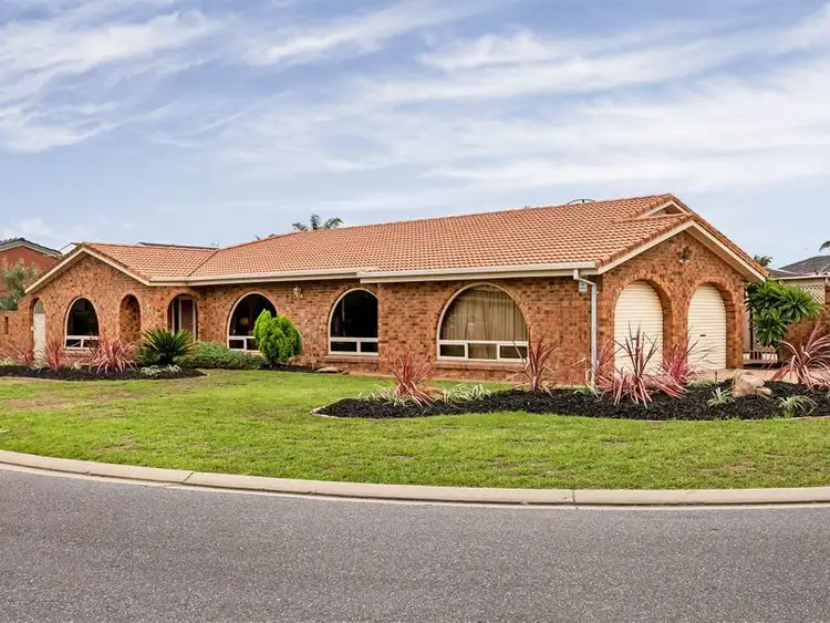2 Martinique Court, West Lakes SA 5021