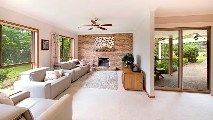 Second view of Homely house listing, 15 Bolger Place, Kambah ACT 2902