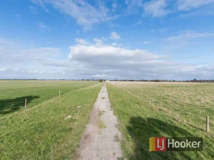 Fifth view of Homely rural property listing, 105 Monomeith Road, Monomeith VIC 3984