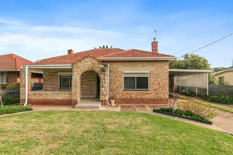 16 Selkirk Avenue, Seaton SA 5023