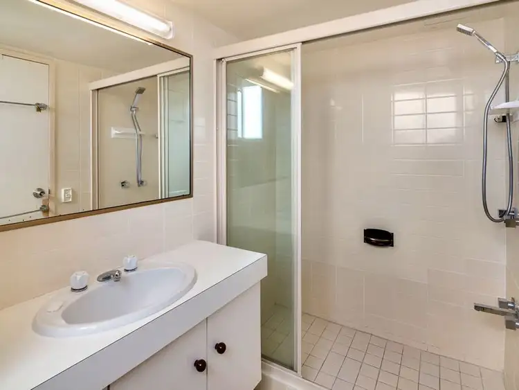 Seventh view of Homely apartment listing, 7/5 Francis Street, Mermaid Beach QLD 4218