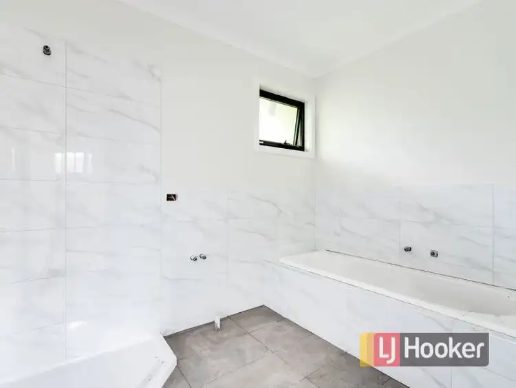 Sixth view of Homely townhouse listing, 13/122-124 Kennington Park Drive, Endeavour Hills VIC 3802
