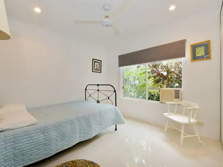 Sixth view of Homely unit listing, 2/10 Ireland Crescent, Whitfield QLD 4870