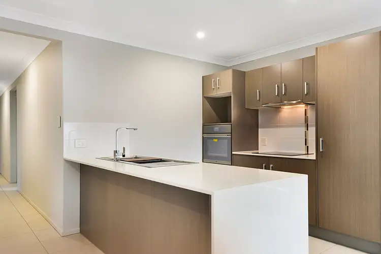 Second view of Homely house listing, 300 Birkdale Road, Birkdale QLD 4159