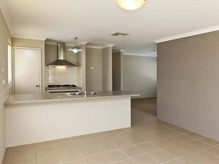 Fifth view of Homely house listing, 10 Pyrenees Parkway, Baldivis WA 6171