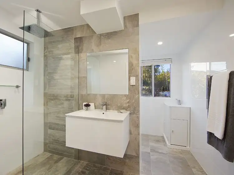 Third view of Homely unit listing, 1/6 Wetherill Street, Narrabeen NSW 2101
