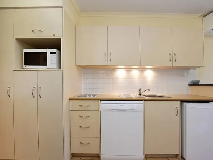 Fifth view of Homely unit listing, 213/180 Alexandra Parade, Alexandra Headland QLD 4572