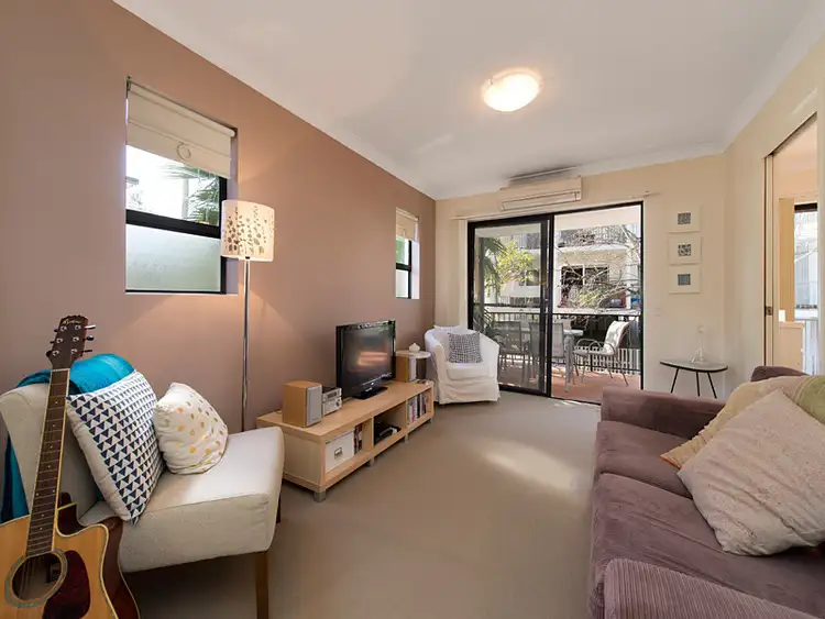 Sixth view of Homely unit listing, 5/66 Depper Street, St Lucia QLD 4067