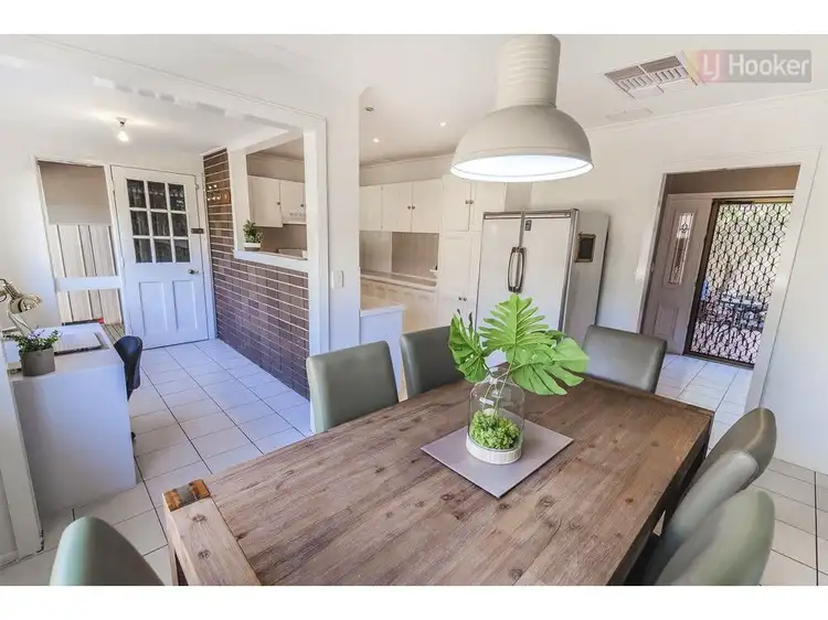 Seventh view of Homely house listing, 3 Dartmoor Court, Meadow Heights VIC 3048