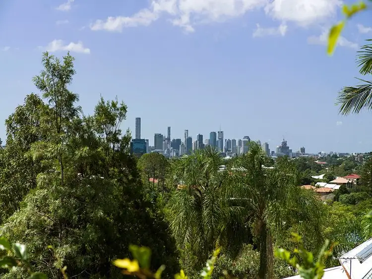 22 Swann Road, Taringa QLD 4068