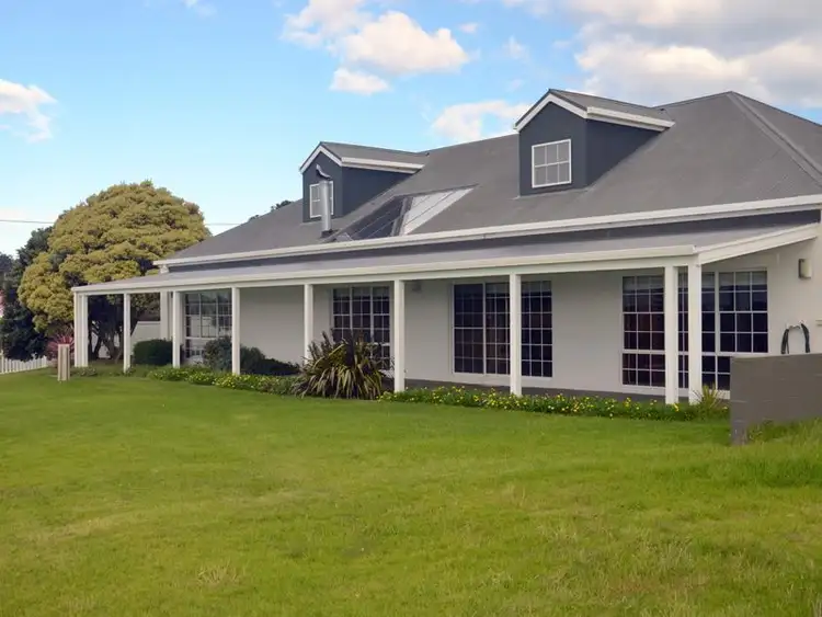 8 Jetty Road, Bicheno TAS 7215