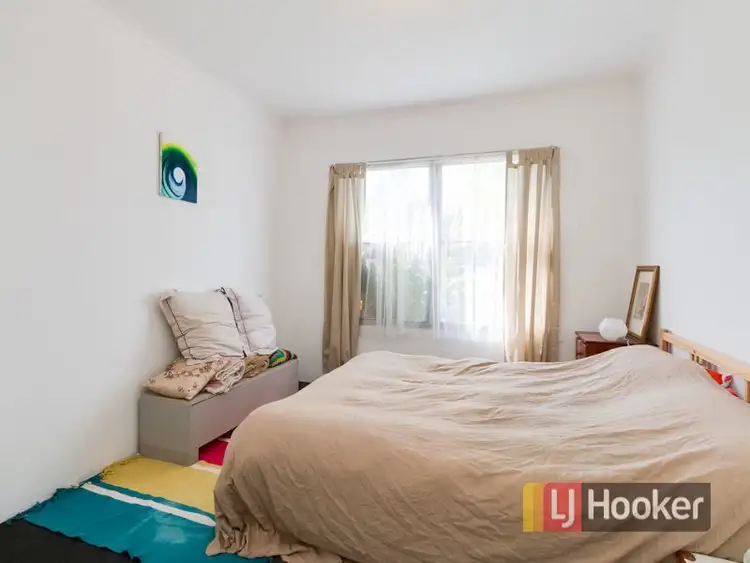 Fifth view of Homely house listing, 10 Hibiscus Court, Doveton VIC 3177