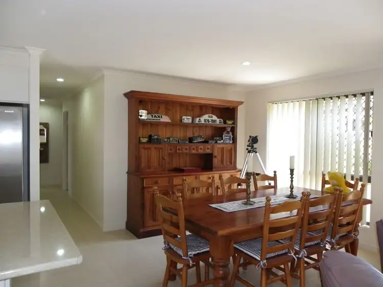 Sixth view of Homely unit listing, 2/38 Bayswater Drive, Urraween QLD 4655