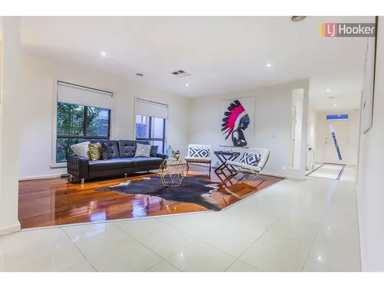 Fifth view of Homely house listing, 5 Pinelea Court, Roxburgh Park VIC 3064