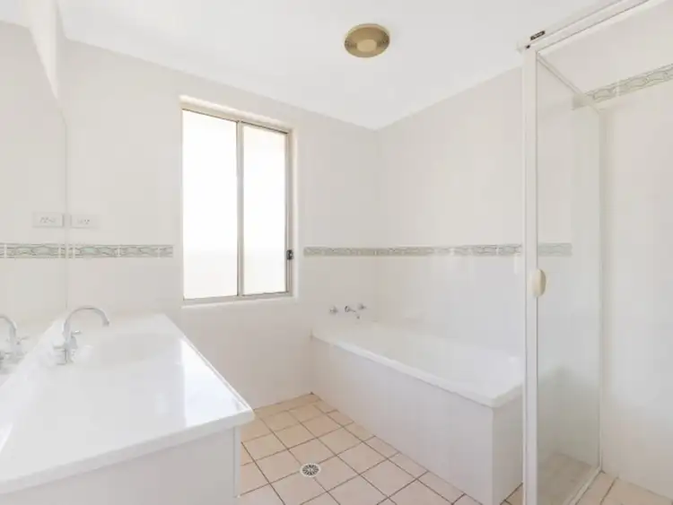 Fifth view of Homely house listing, 17 Tea Tree Place, Mardi NSW 2259