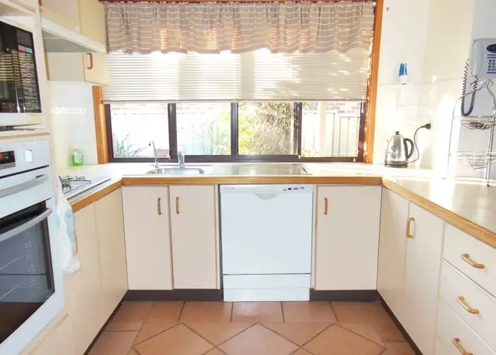 Seventh view of Homely house listing, 9 Constantina Circuit, Goulburn NSW 2580