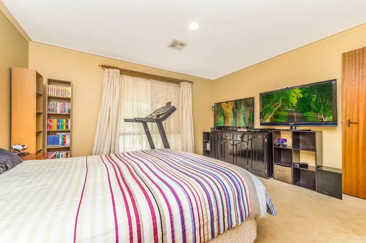 Sixth view of Homely house listing, 52 May Maxwell Crescent, Gilmore ACT 2905