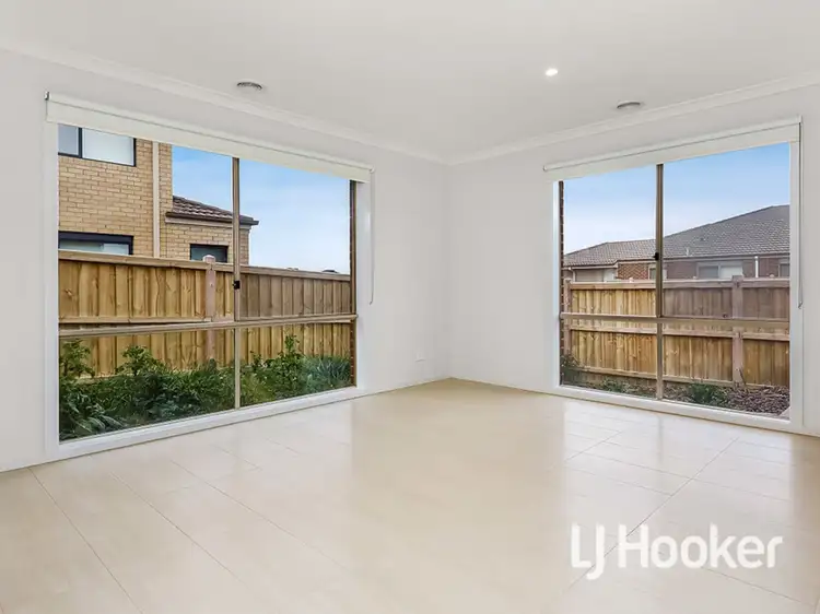 Fifth view of Homely house listing, 7 Modra Street, Point Cook VIC 3030