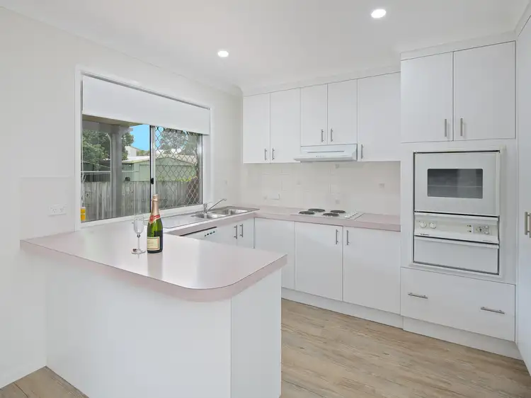 Third view of Homely villa listing, 2/19 Victor Street, Birkdale QLD 4159