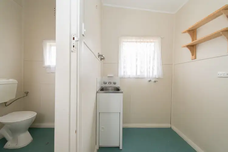 Seventh view of Homely house listing, 37 Byrnes Avenue, East Tamworth NSW 2340