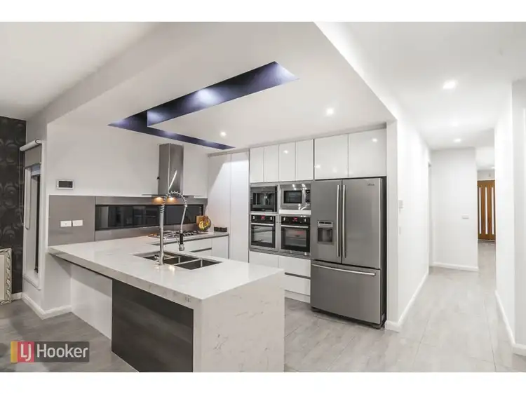 Second view of Homely house listing, 21 Natural Drive, Craigieburn VIC 3064