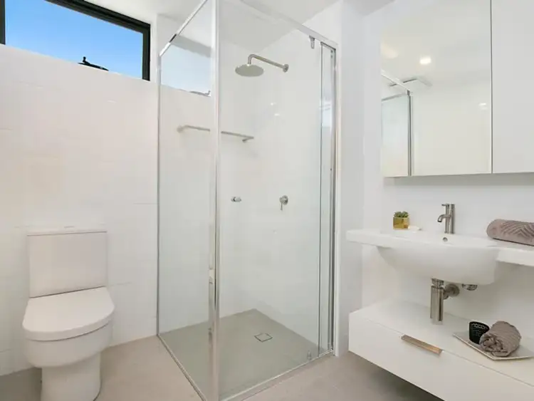Fifth view of Homely apartment listing, 108/27 Ekibin Road, Annerley QLD 4103