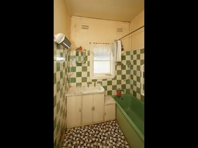 Fourth view of Homely house listing, 34 Evans Street, Wagga Wagga NSW 2650