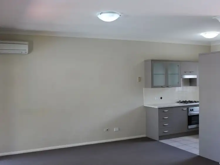 Fifth view of Homely unit listing, 3/70 King Street, East Maitland NSW 2323
