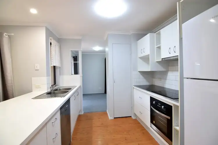 64 Alexander Drive, Highland Park QLD 4211