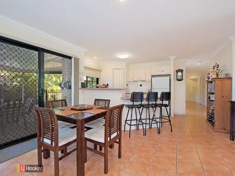 Sixth view of Homely house listing, 2 Drysdale Court, Murrumba Downs QLD 4503