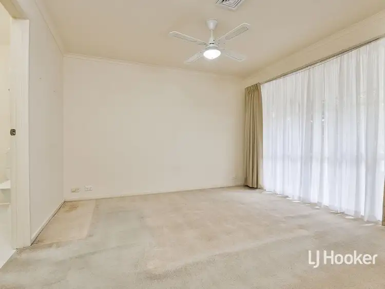 Sixth view of Homely house listing, 5 Ann Place, Seabrook VIC 3028