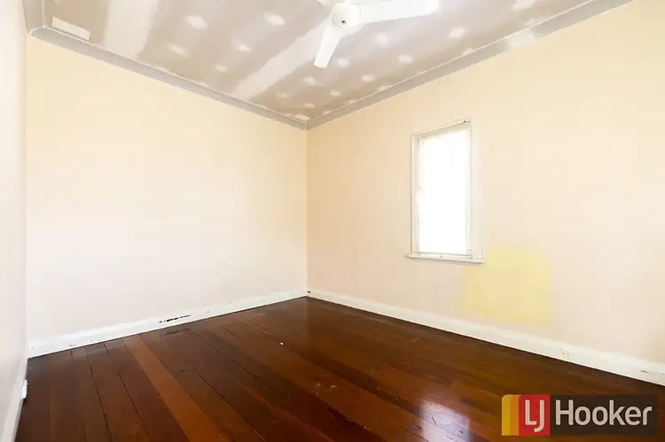 Seventh view of Homely house listing, 1/27 Wisbey Street, Carey Park WA 6230
