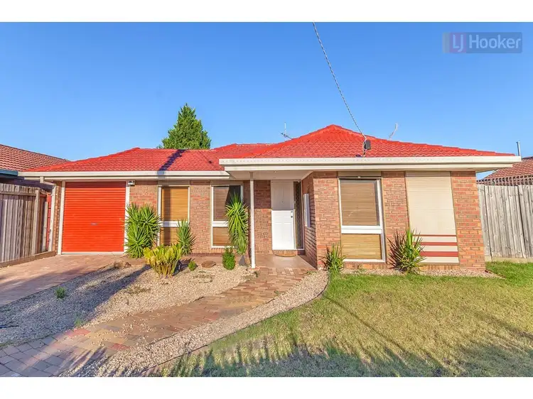 55 Bridgewater Rd, Craigieburn VIC 3064
