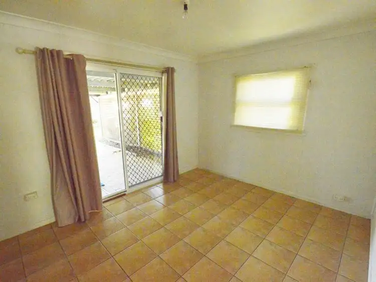 Seventh view of Homely house listing, 10 Acacia Road, Woodridge QLD 4114