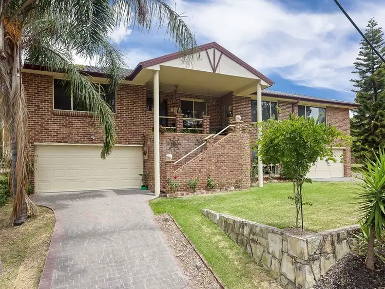 13 Haslemere Crescent, Buttaba NSW 2283