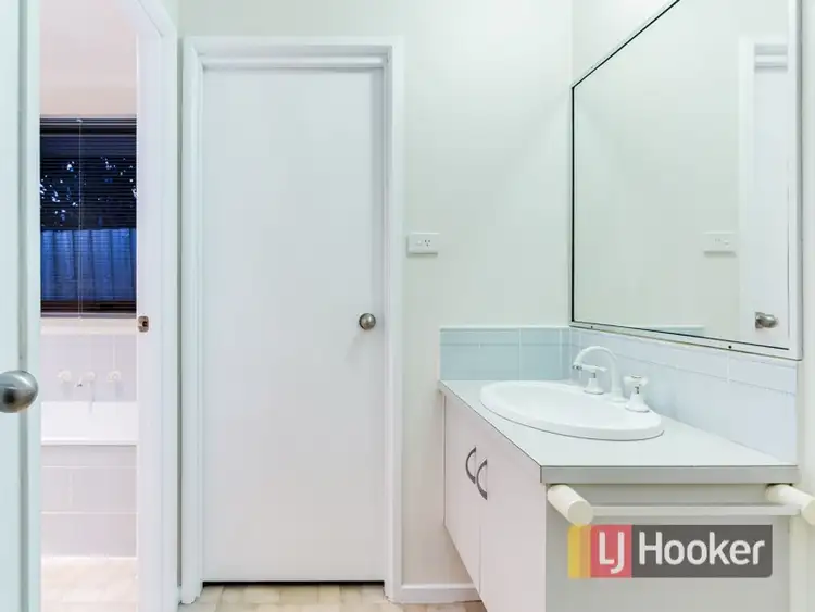 Fifth view of Homely house listing, 19 Smethurst Avenue, Pakenham VIC 3810