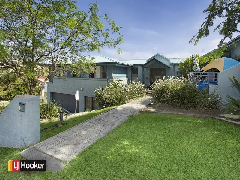Main view of Homely house listing, 4 Osprey Drive, Berkeley NSW 2506