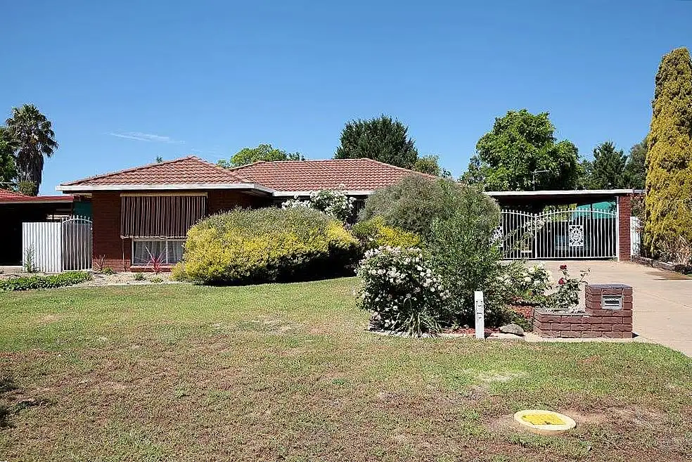 Main view of Homely house listing, 28 Incarnie Crescent, Wagga Wagga NSW 2650