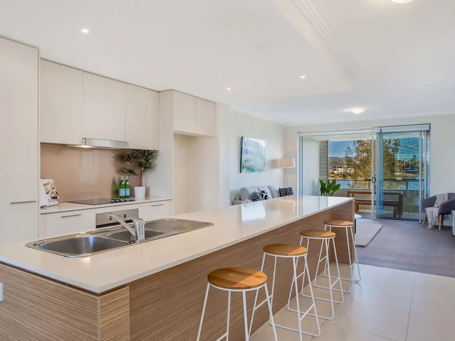 Main view of Homely unit listing, 20/1 Lakefront Crescent, Varsity Lakes QLD 4227