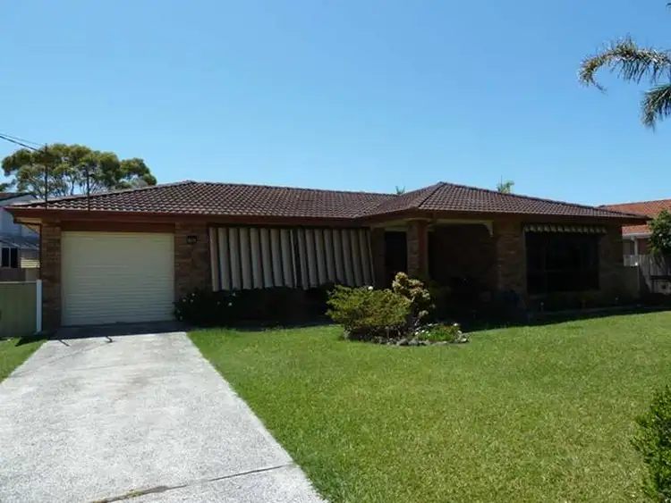 Main view of Homely house listing, 18 Hawaii Avenue, Forster NSW 2428