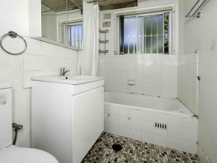 Fifth view of Homely apartment listing, 32/5 Grace Campbell Cres, Hillsdale NSW 2036